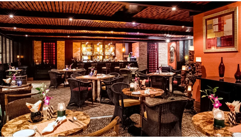 هتل کرون پلازا دیره دبی